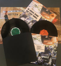 Laden Sie das Bild in den Galerie-Viewer, LP "DEAD SCHOOL HAMBURG (GIVE ME A VOLLZEITARBEIT)  plus 12" Remixe von DJ Kotze, Justus Köhnke, Pulsinger/ Tunakan, Schmerzlabor. 1998 - RE-RELEASE!!!)