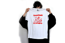 Laden Sie das Bild in den Galerie-Viewer, T-SHIRT "SEXY BLUTSOMMER" WEISS/ROT
