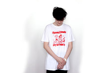 Laden Sie das Bild in den Galerie-Viewer, T-SHIRT "SEXY BLUTSOMMER" WEISS/ROT